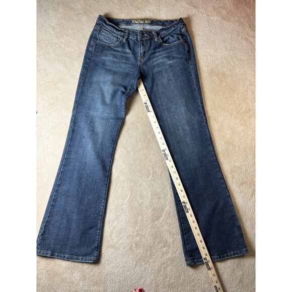 Hint Jeans Womens Size11 Bootcut 5 Pocket Design/Logo Denim Jeans - Picture 1 of 8